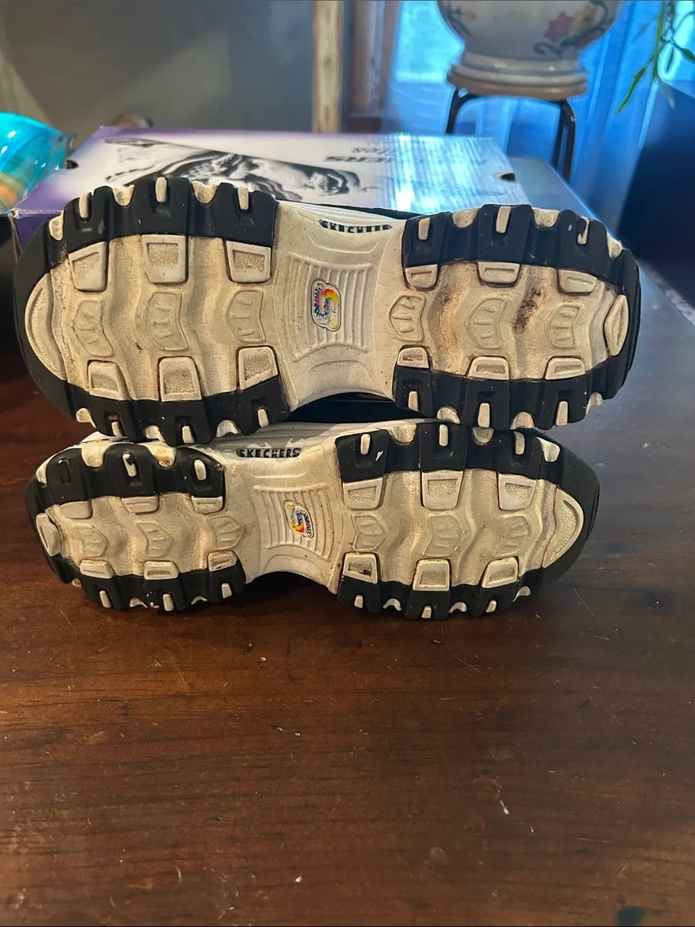 Women’ Black Multi-Color Athletic Skechers D’Lites